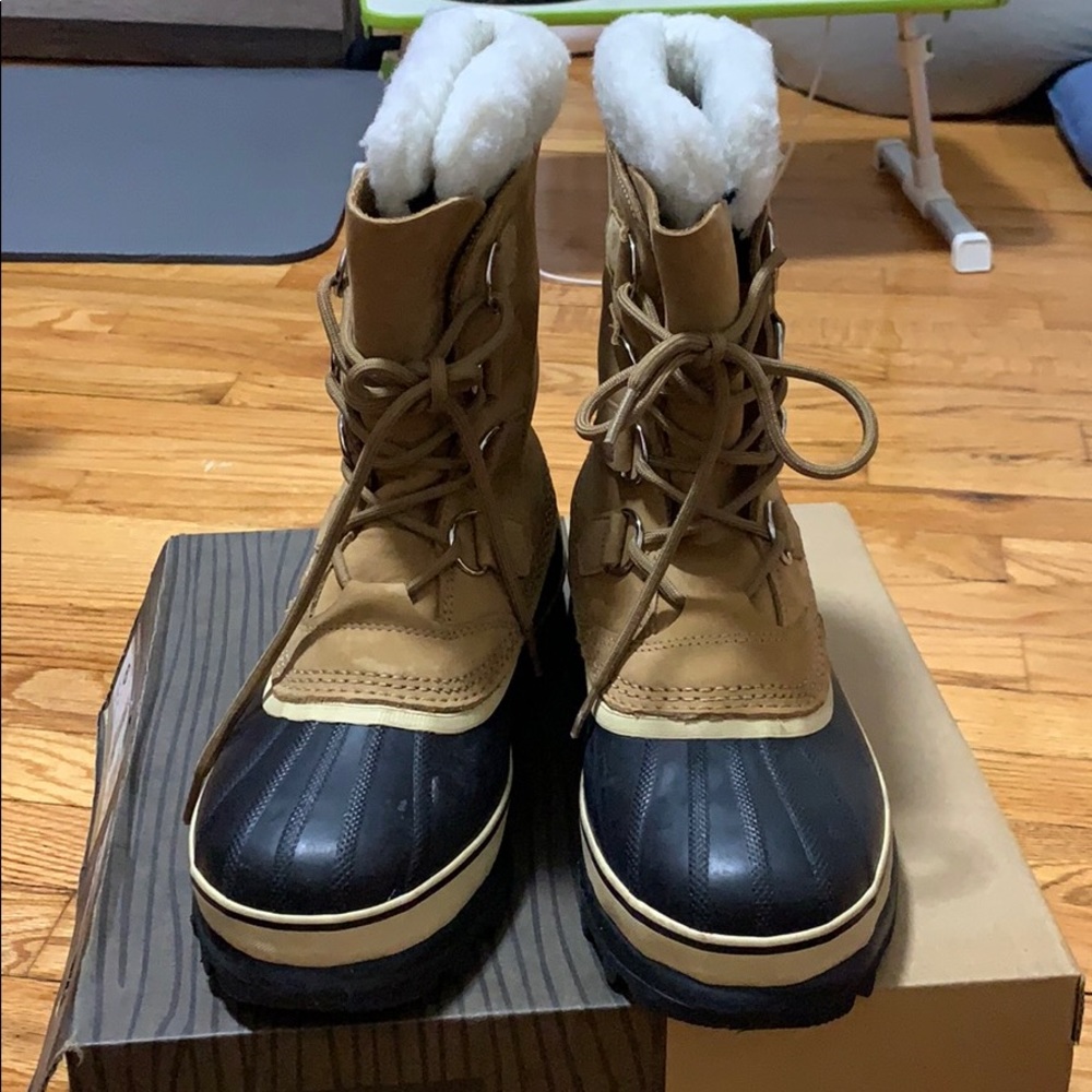 snow boots